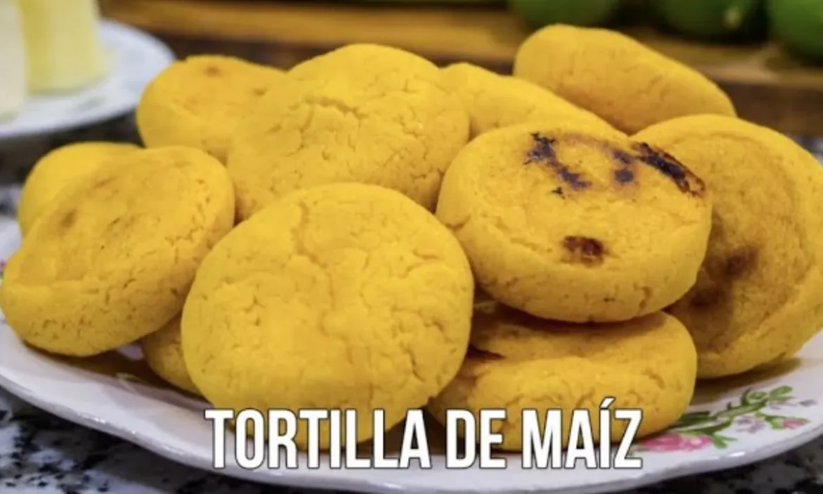Tortilla de maíz manaba